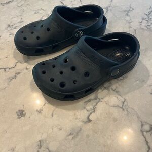 Boys crocs